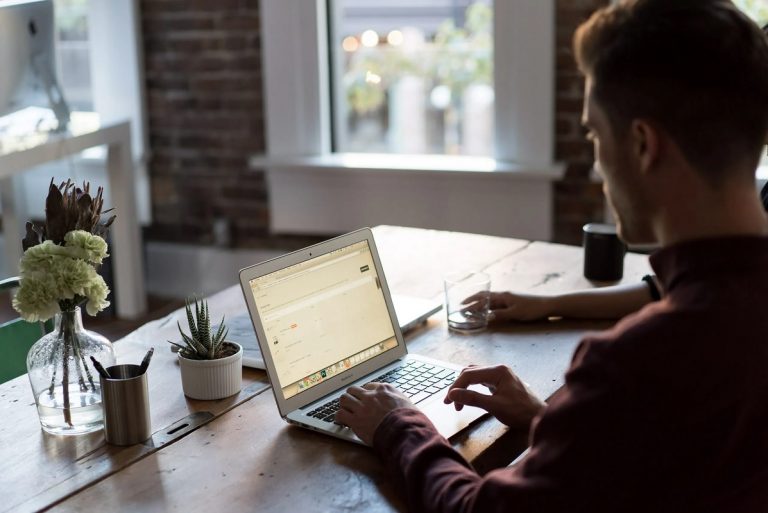 Feature-Rich WordPress Themes